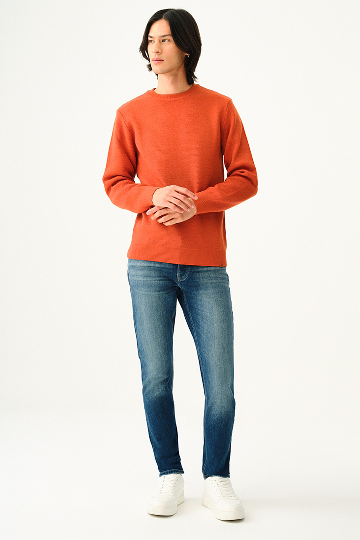 LF2038000