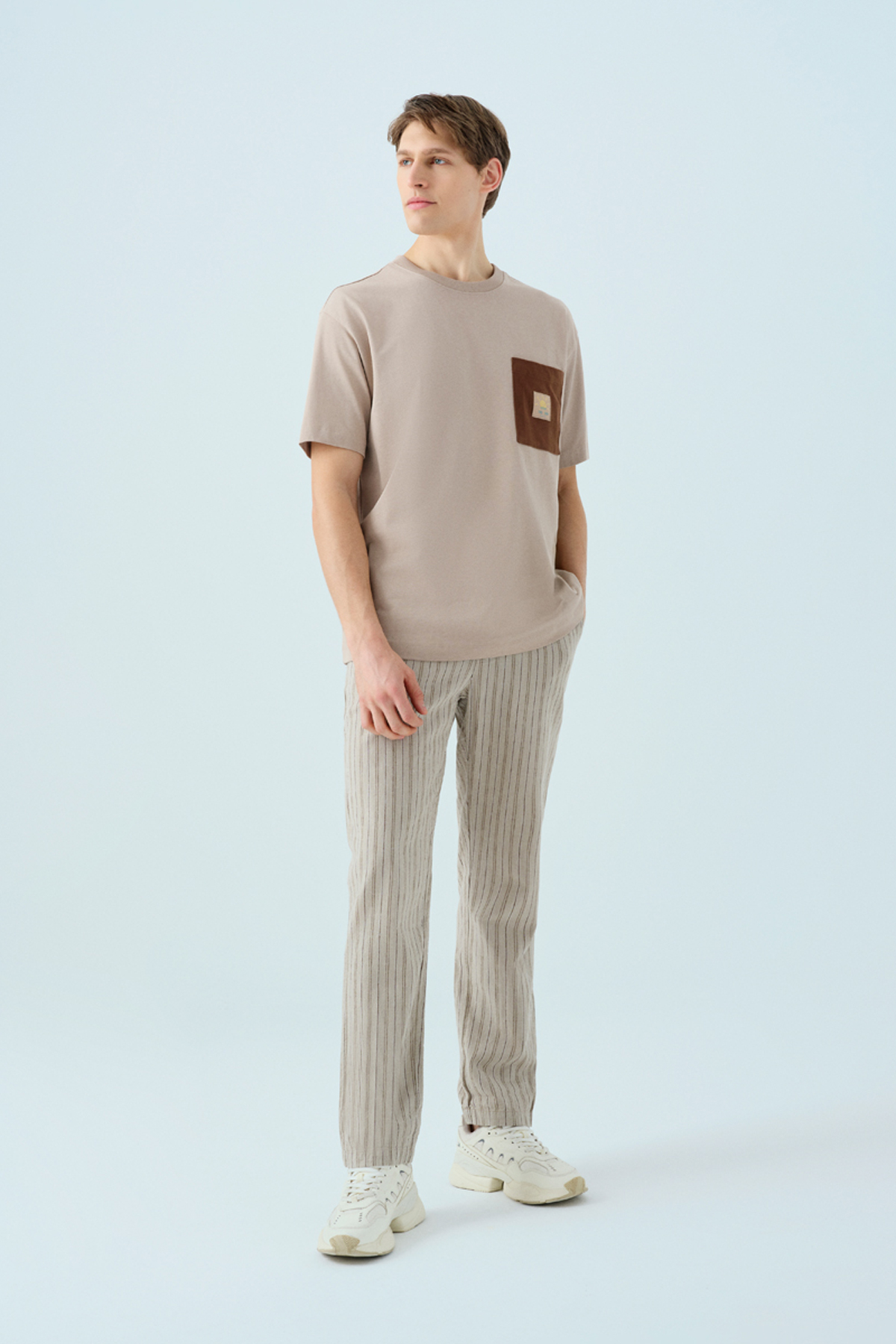 LF2038895